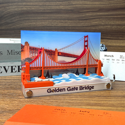 TimePiece® Calendar 3D - Golden Gate Bridge